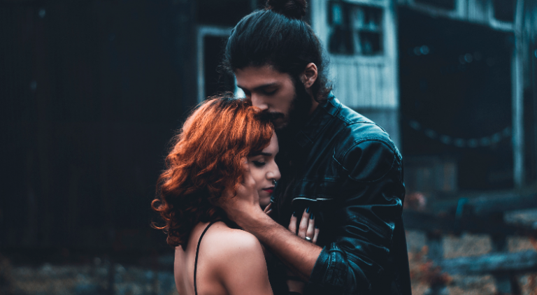 Do Twin Flames Look Alike – Is It Realistic To Think So?